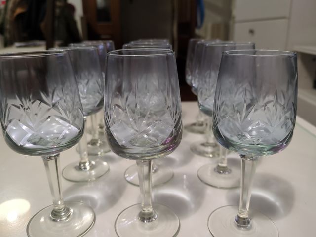 Juego de copas de vino dulce