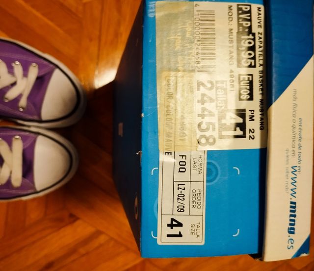 Zapatillas Mustang moradas