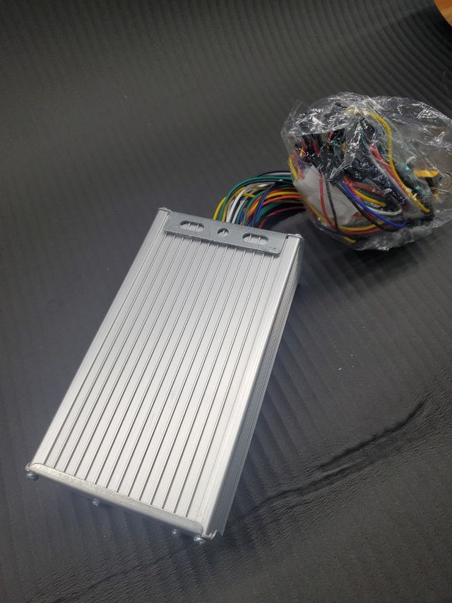 Controlador de motor sin escobillas sinusoidal