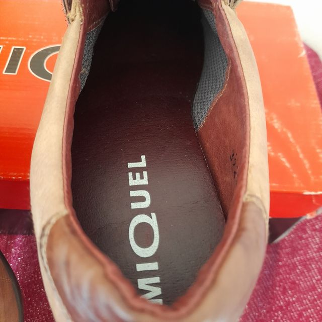 Scarpe in pelle per piedi delicati