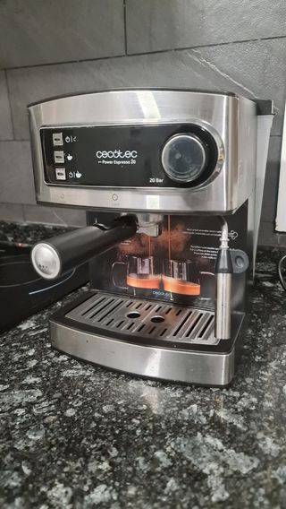 Cafetera electrica Cecotec 