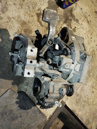 Caja cambios de 5 velocidades de Scoda yeti