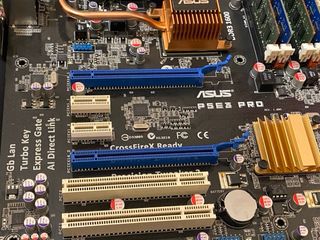 Placa base Asus P5E3 Pro Intel core 2 Quad y 8 GB