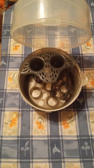 Esterilizador biberones y chupetes