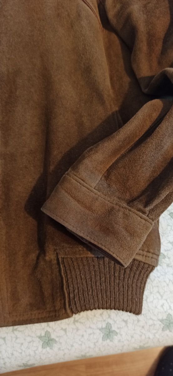 Cazadora de ante moda Española