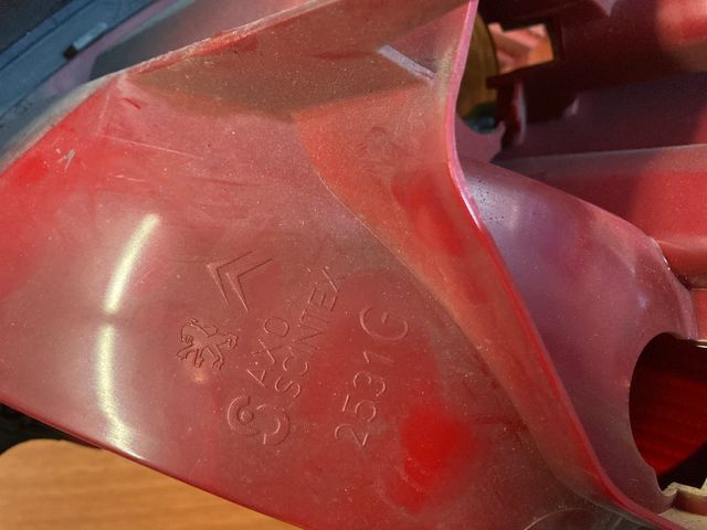 PILOTO TRASERO PEUGEOT 206