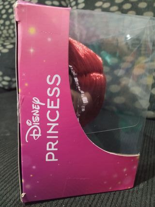 Muñeca la sirenita Ariel de Disney sin abrir