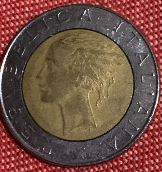 Moneta 500 lire 1987 con errore di conio