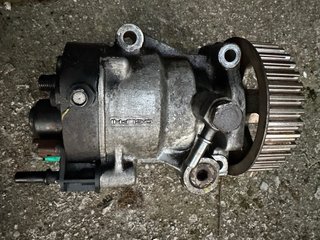 Bomba de inyeccion renault