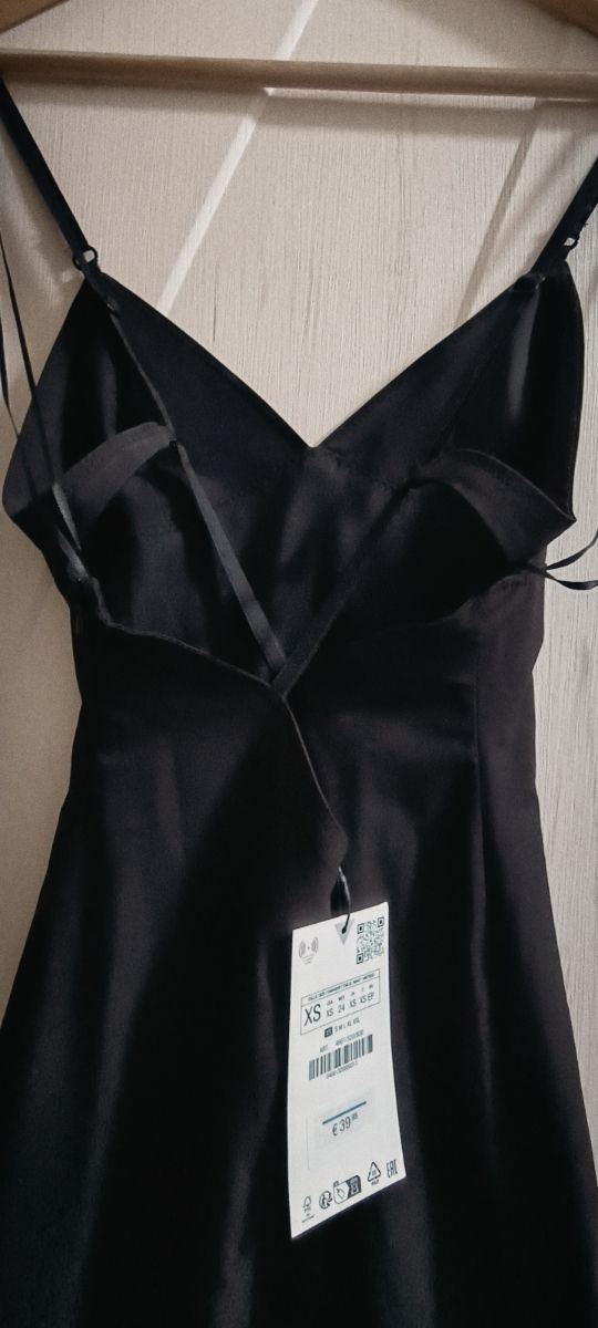 Vestido Zara