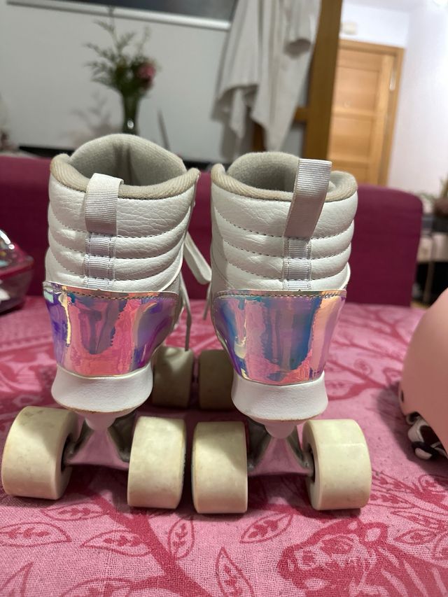 Patines talla 3233 con casco