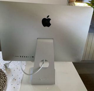 iMac 21.4” pantalla retina 4k