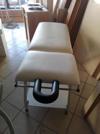 cedesi lettino estetica Rognoni