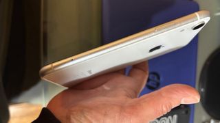 Iphone XR blanco 64GB