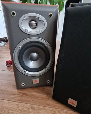 Altavoces JBL E20 Northridge E Series