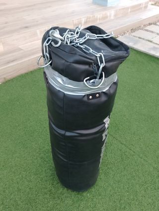 Saco boxeo y guantes