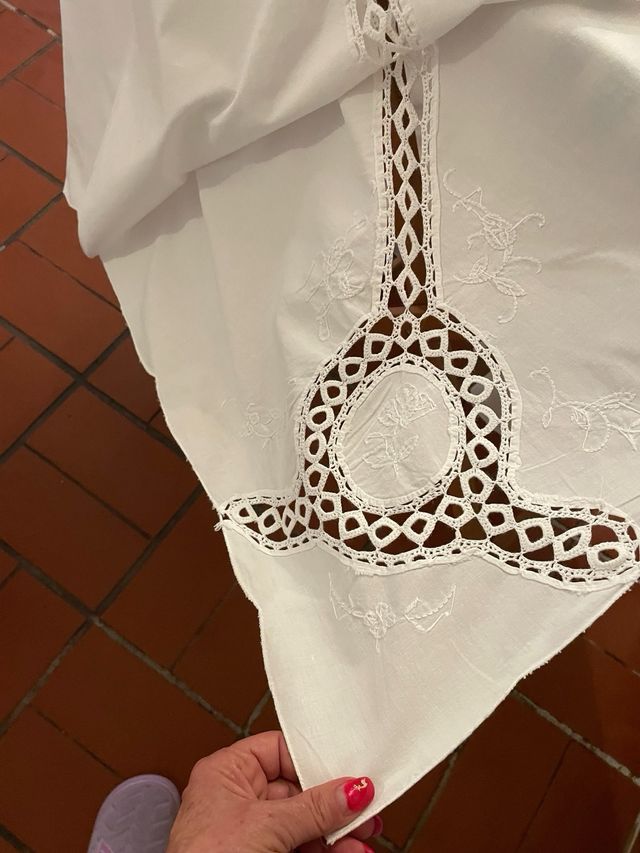 Tovaglia cotone ricamata