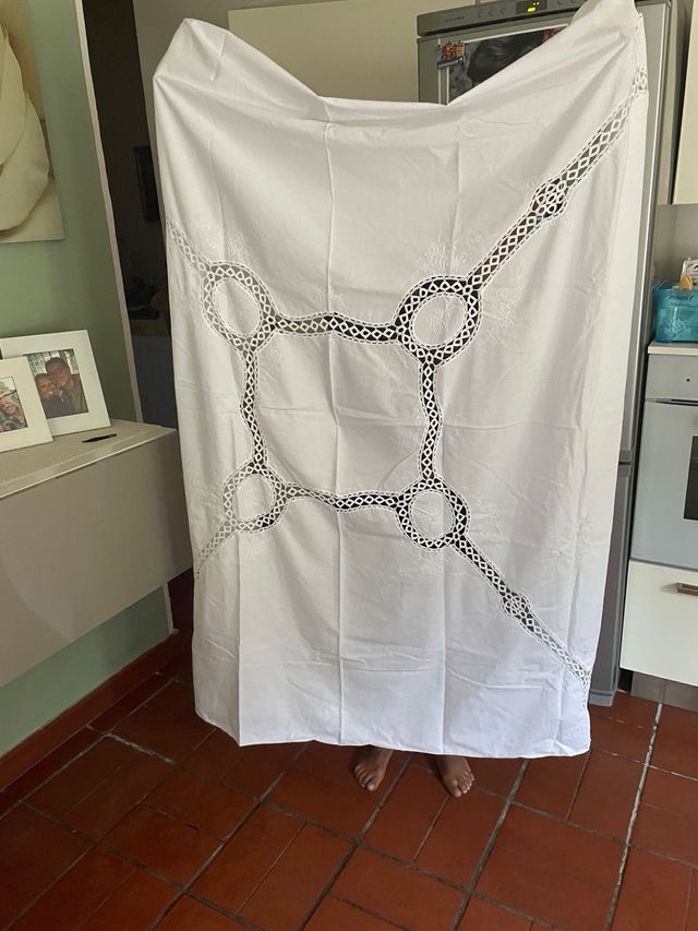 Tovaglia cotone ricamata