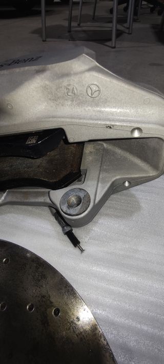 Pinzas de freno brembo mercedes