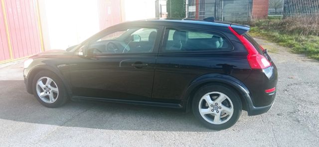 Volvo C30 2011