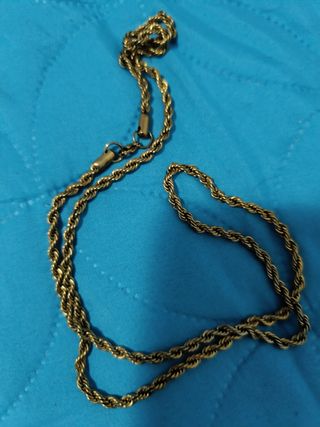 Cordón bañado en oro de 18 k