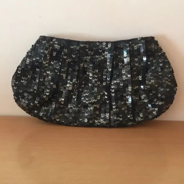 Clutch de lentejuelas