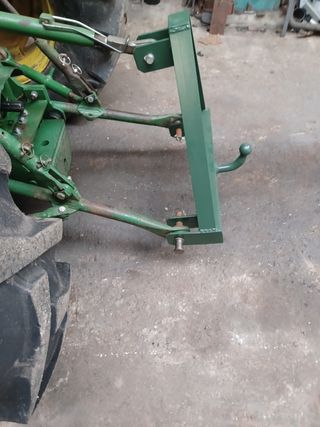 Acople tractor remolque coche