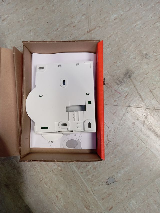 Módulo pared T7460A 1001