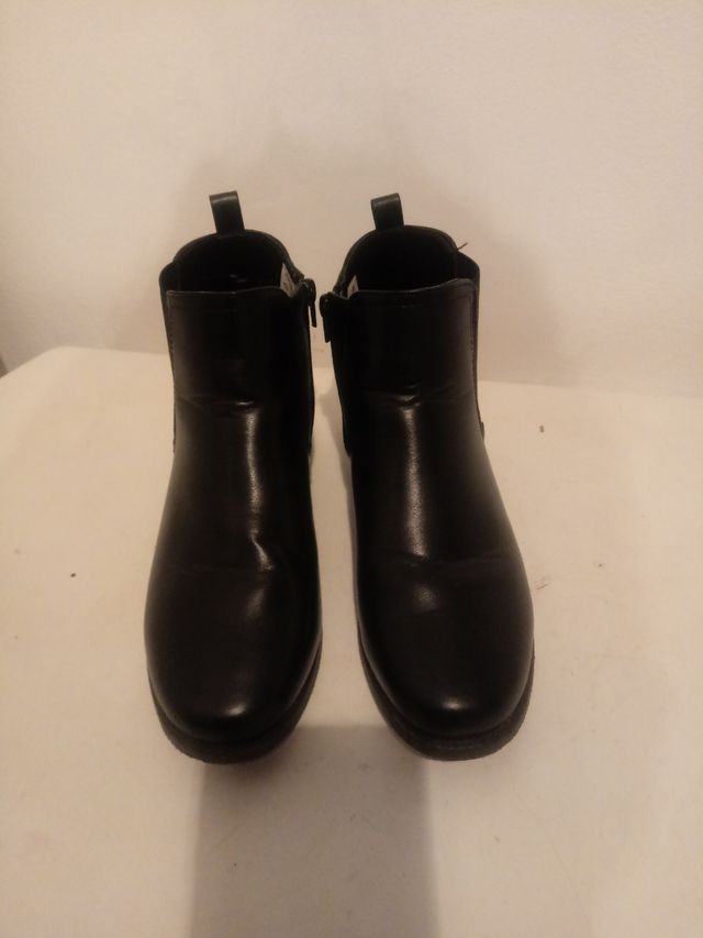 Botiïn Tacón Bajo Mujer Negro 41