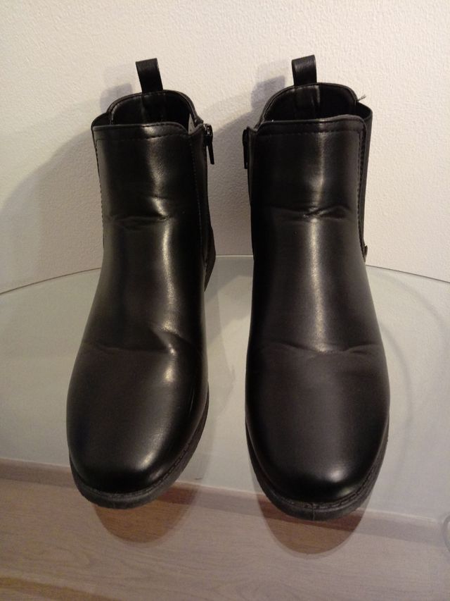 Botiïn Tacón Bajo Mujer Negro 41