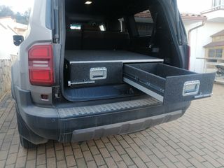 Land Cruiser 250 cajonera