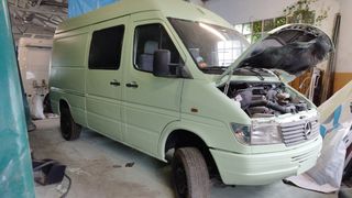 Mercedes-Benz Sprinter 4x4