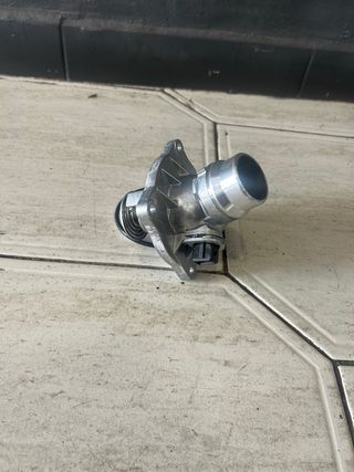 Bomba Agua Termostato BMW E34 E38