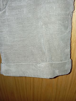 Bermudas de invierno de pana fina