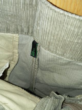 Bermudas de invierno de pana fina