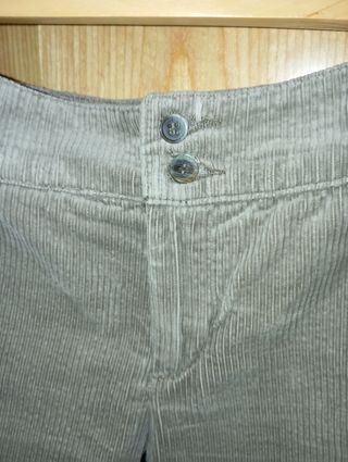 Bermudas de invierno de pana fina