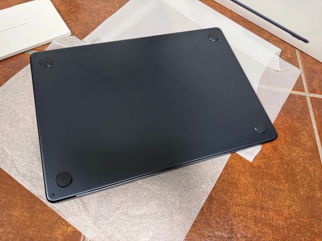 MacBook Air 15 pulgadas, M2, 512gb, 8gb, Midnight