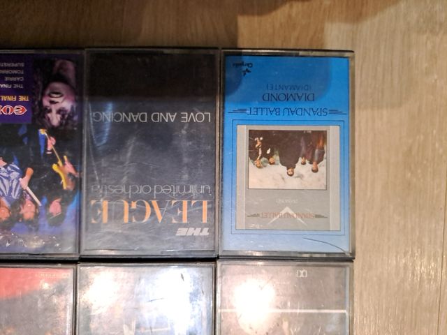 8 cintas casete pop internacional