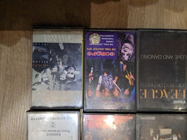 8 cintas casete pop internacional