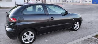 SEAT Ibiza 2004