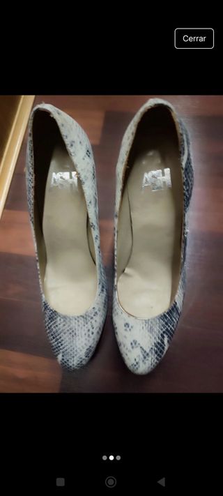 Zapatos tacon efecto serpiente talla 39