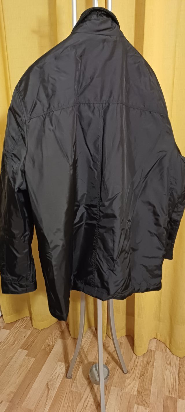 Chaqueta hombre negra