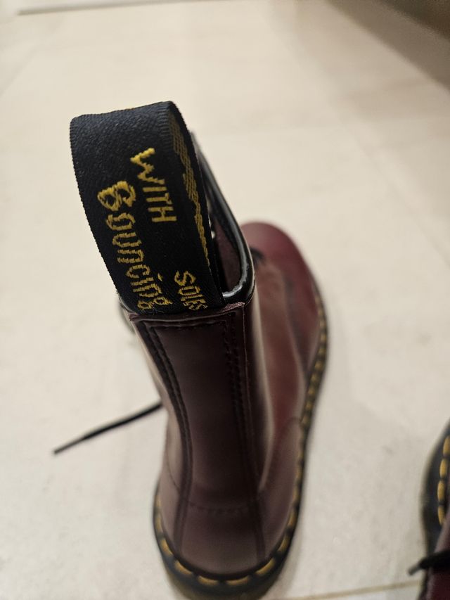 Botas Hombre Dr Martens Cereza