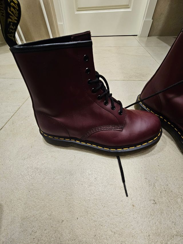 Botas Hombre Dr Martens Cereza