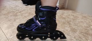 Patines de 4 ruedas con luces. Talla 34-37