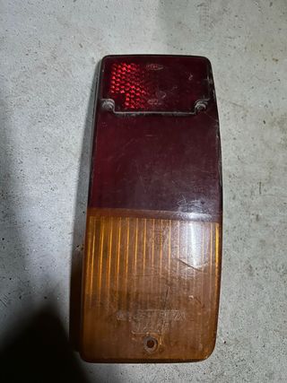 Piloto trasero mini antiguo