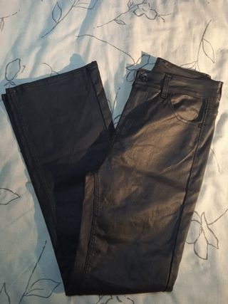 Pantalones encerados negros talla S
