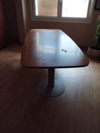 Mesa de reuniones