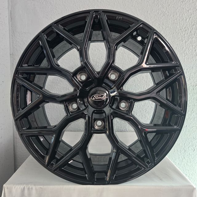 LLANTAS FORD TRANSIT CUSTOM BLACK 18