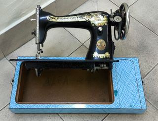 MÁQUINA DE COSER SINGER